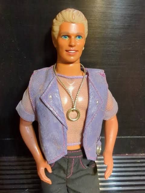 Earring Magic Ken Doll