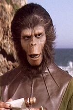 Roddy McDowell reads out the casts concerns about there being only 13 episodes.