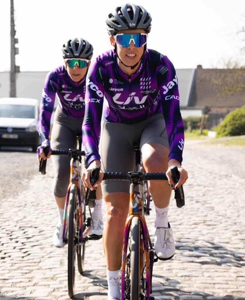 Josie Talbot leads Quinty Ton in training