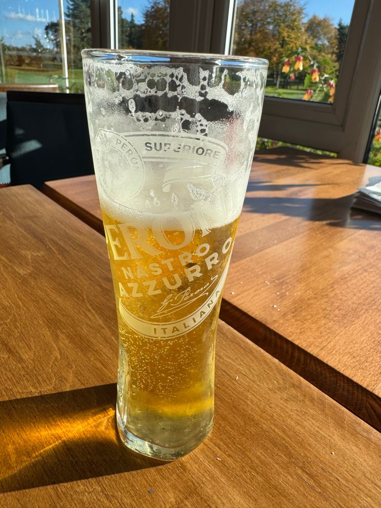 The half after the pint. Very nice. Lovely day for golf and actually played well for a change, 3 birdies in a +2