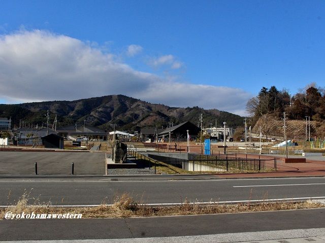 女川の旧市街地
立っているこの場所に大津波が押し寄せた｡