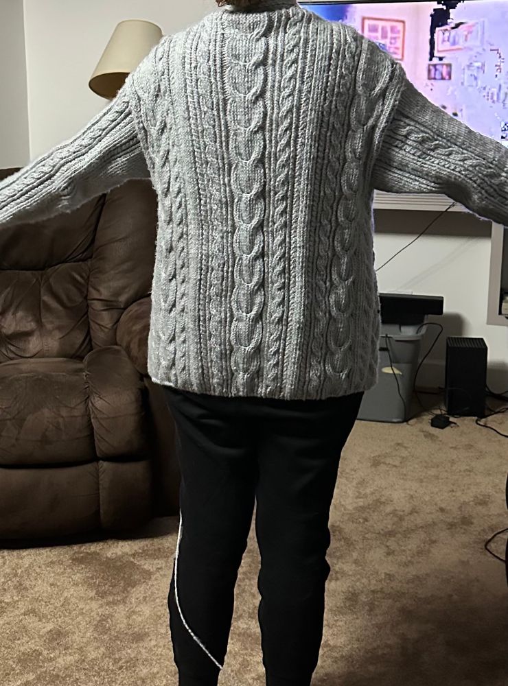 Knitted cardigan 