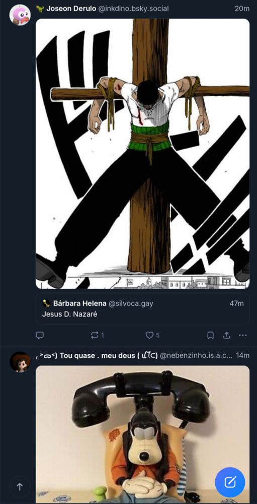 duas fotos em sequência na timeline com poses muito parecidas

em uma o zoro está com os bracos amarrados para trás junto a um tronco de madeira, com as pernas abertas

na outra, um telefone temático do pateta, onde o ganchp do telefone parece o tronco mencionado anteriormente, e as pernas também estão abertas ao redor do teclado do telefone