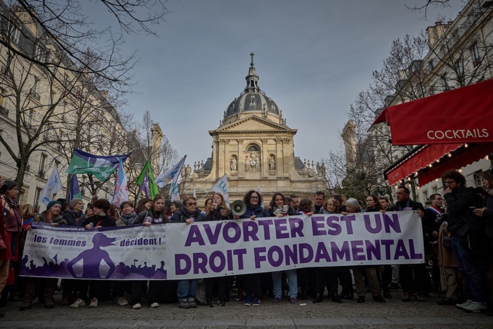 French Senate votes to enshrine abortion in constitution, a world first