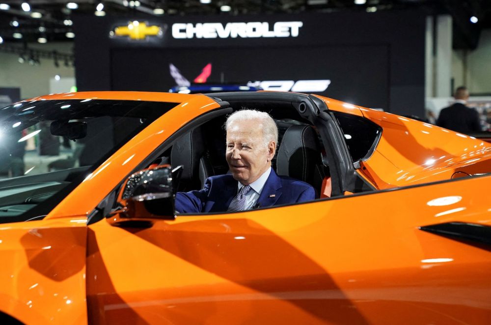 Biden seeks to accelerate the EV transition in biggest climate move yet