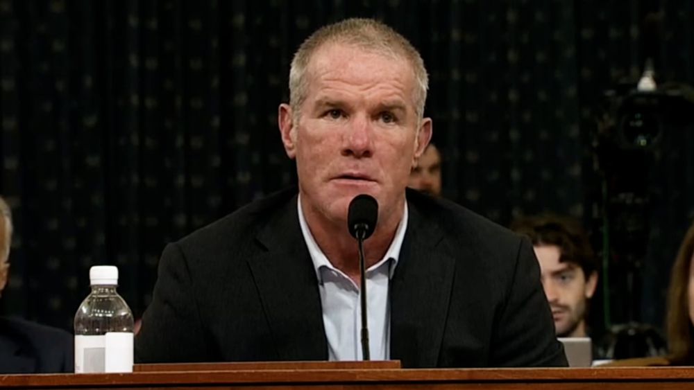 Brett Favre says he has Parkinson’s disease during congressional hearing