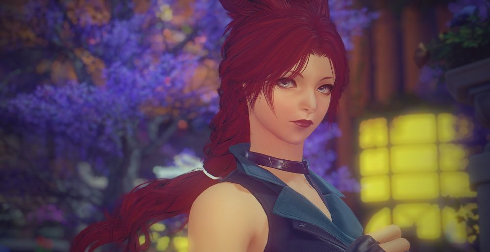 Yua in Final Fantasy XIV. She has dark red hair put in a braid and looks off to the side. Her clothing colors are more green and black.