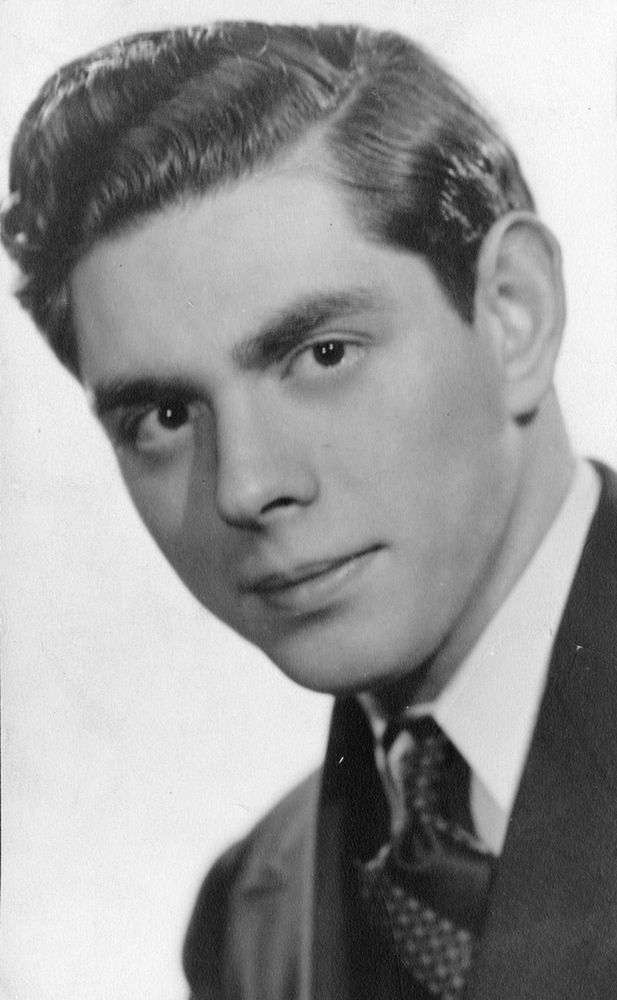 A photo of Shuster.