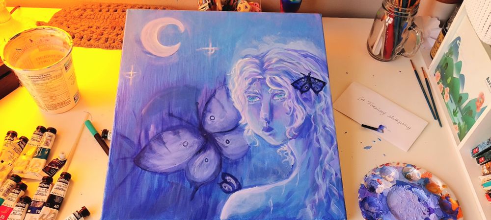 Roma is staring at you as the background is filled with hues of blues on a bright night