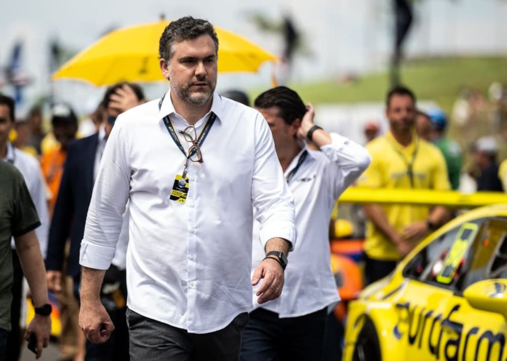 Stock Car anuncia saída de Julianelli do posto de CEO e põe Lincoln Oliveira como substituto | Notícia de Stock Car | Grande Prêmio