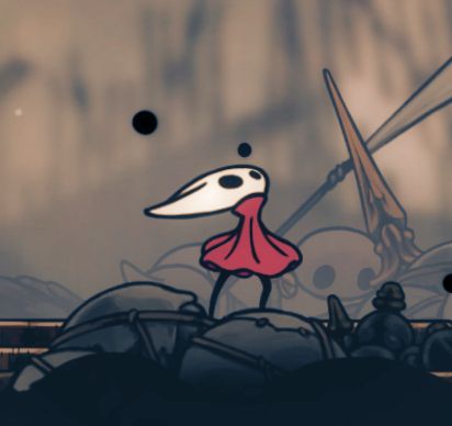 Hornet looking up expectantly at... something.