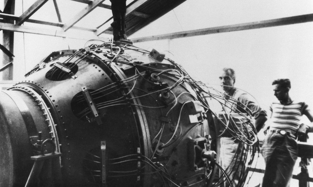 Despite the danger posed by nuclear weapons, the US continues programs to build new ones.