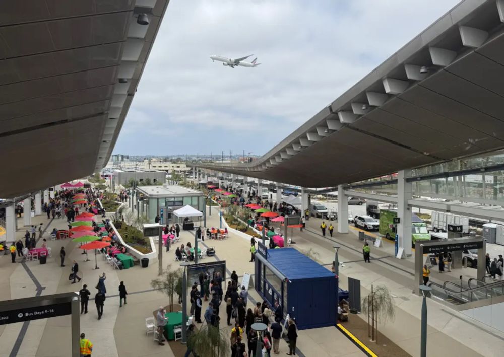 Metro’s LAX Mega-Station Is Open - Santa Monica Next