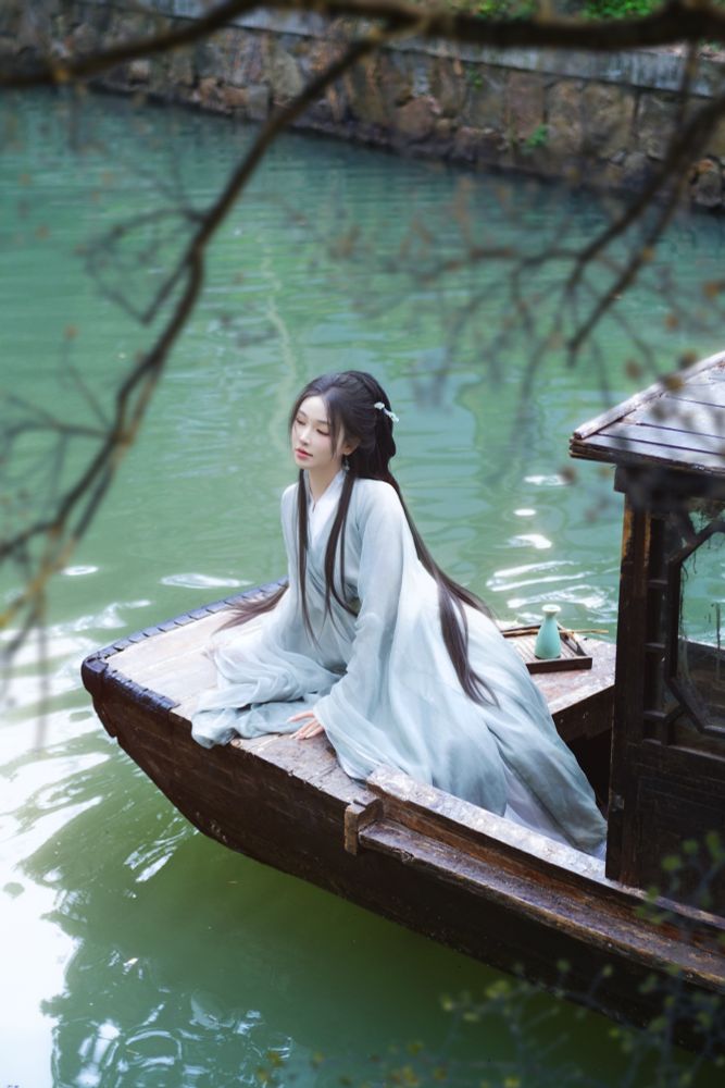 is me on a boat