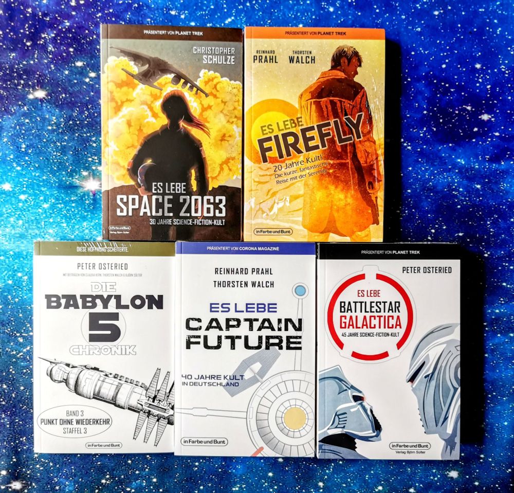 Die Bücher:
Es lebe...
Space 2063
Firefly
Captain Future
Battlestar Galactica
und Band 3 der Babylon 5 Chronik