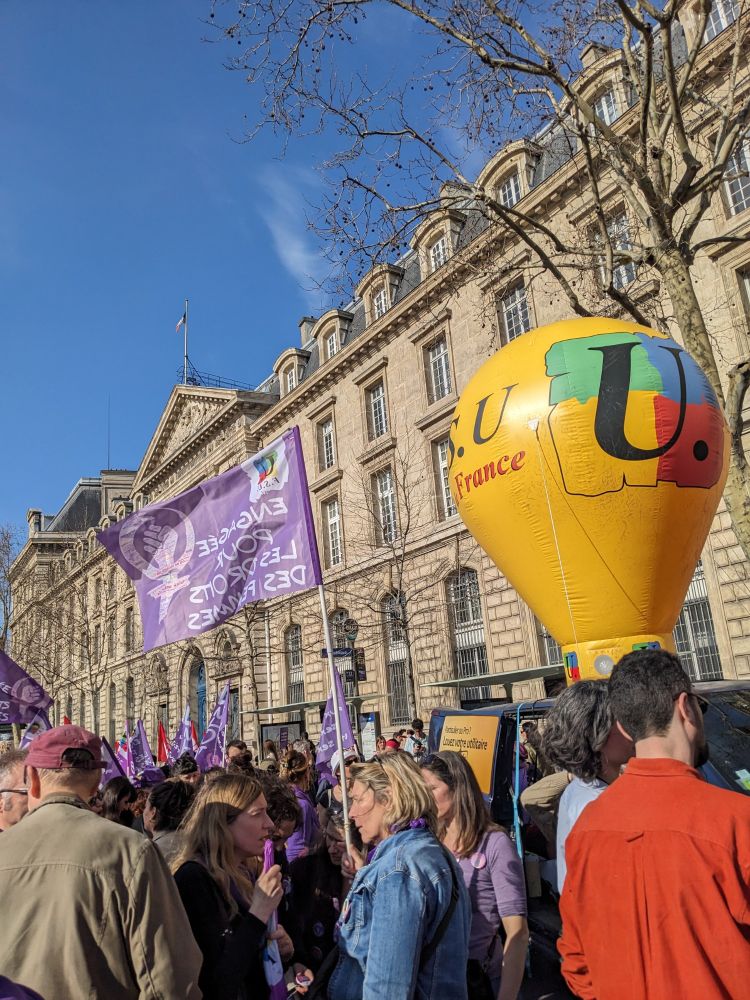 8 mars, cortège FSU dans la manifestation parisienne 