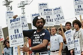 PATCO workers on the picket line.