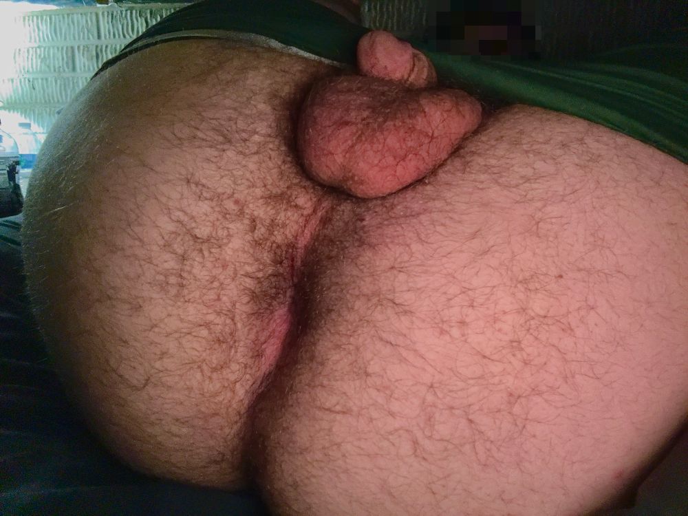 a down below show of me holding my legs up, my hairy hole is spread and my balls are lookin thick 😳