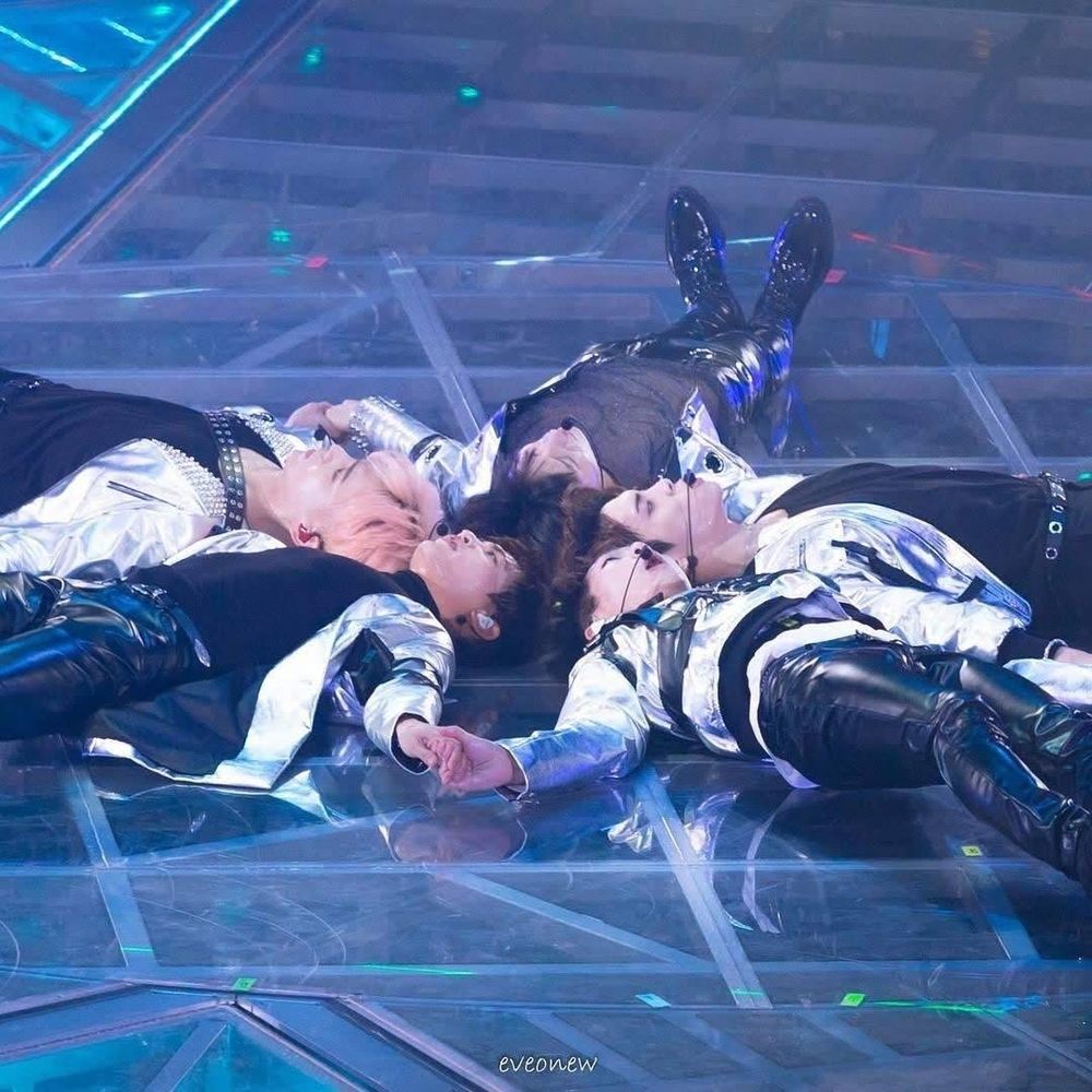 Lee Jinki, Kim Jonghyun, Kim Kibum, Choi Minho, Lee Taemin, SHINee