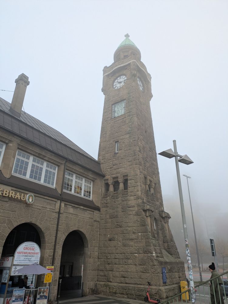 St. Pauli Pier Tower in the morning fog.