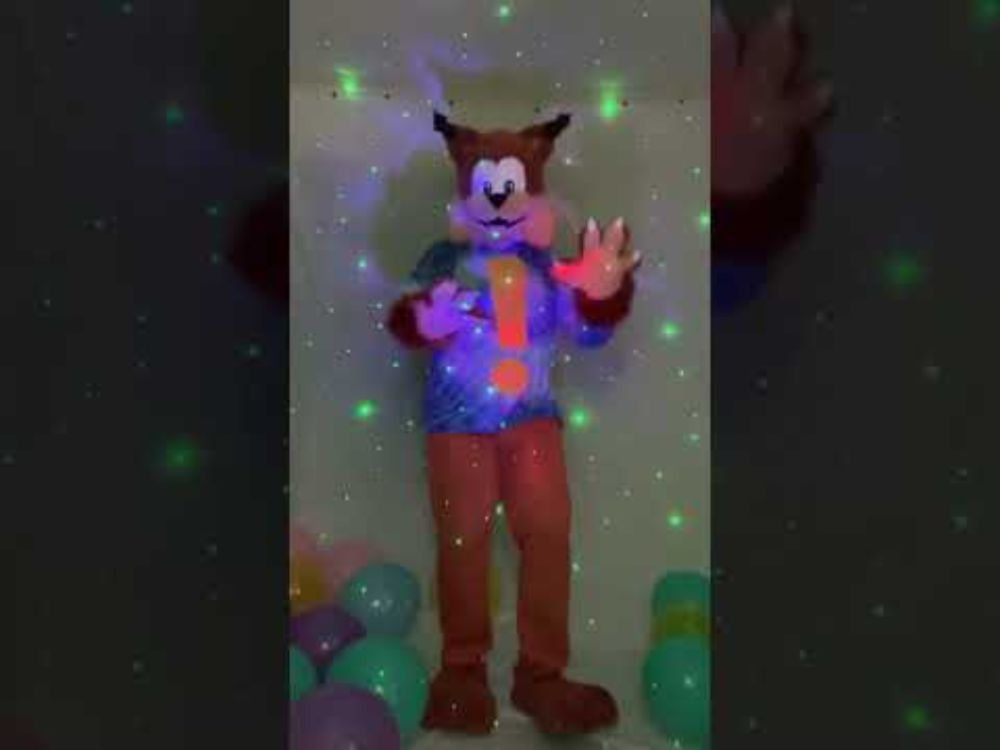 Bubsy and Atoka perform a Disasteradio Music Video Part 4 #cosplay #vaporwave