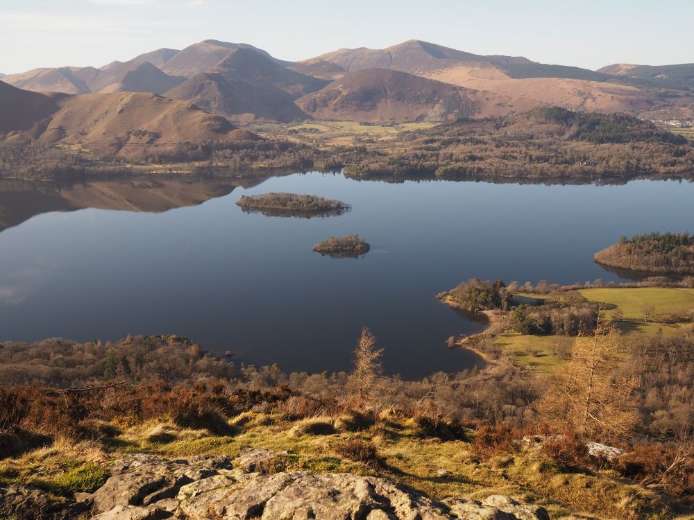 Walla Crag is a mere 1243 feet, but it arguably supplies some of the best views in the Keswick area. #lakedistrict #cumbria