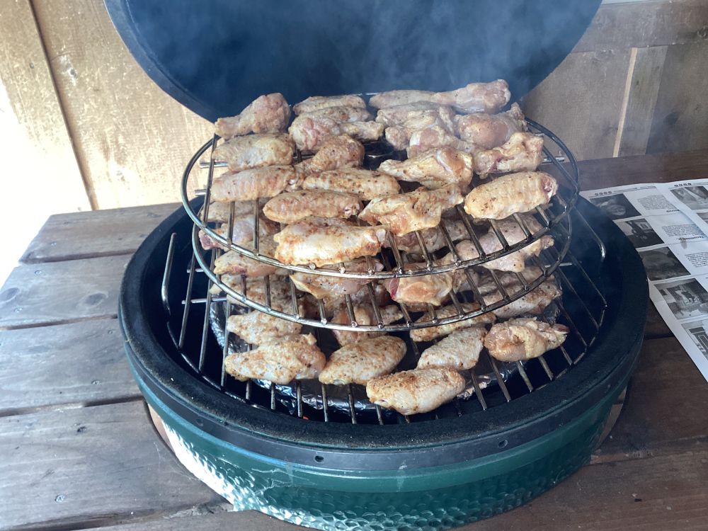 3 layers of wings on big green egg