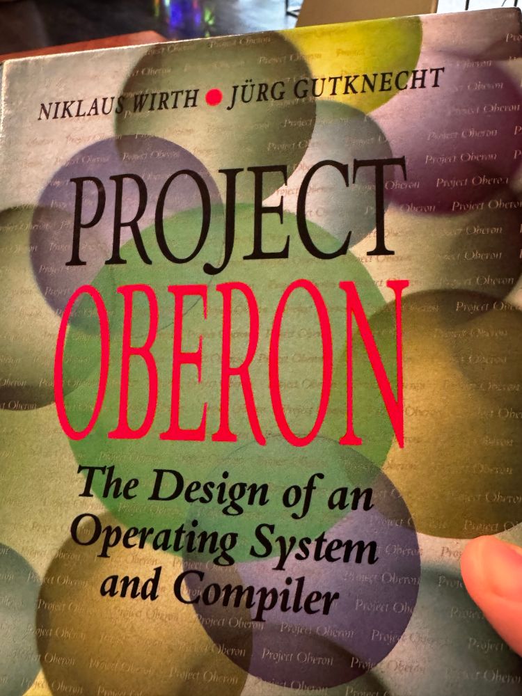 Photo of cover of textbook “Project Oberon: The Design of an Operating System and Compiler” by Niklaus Wirth and Jürg Gutknecht