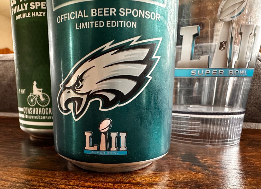 Eagles-themed wobbly pops