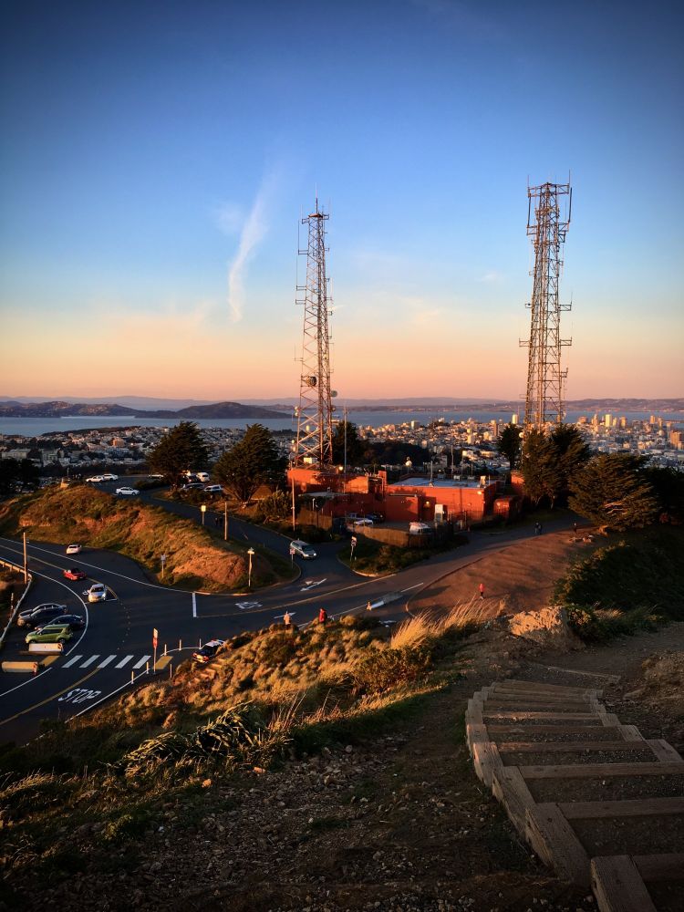 #photoOfTheDay shot on iPhone 6s Plus taken in San Francisco, CA, USA | AWS Rekognition sees #Road 99%, #Tarmac 99%, #Intersection 98%, #Car 97%, #City 95% | Sent with ❤️