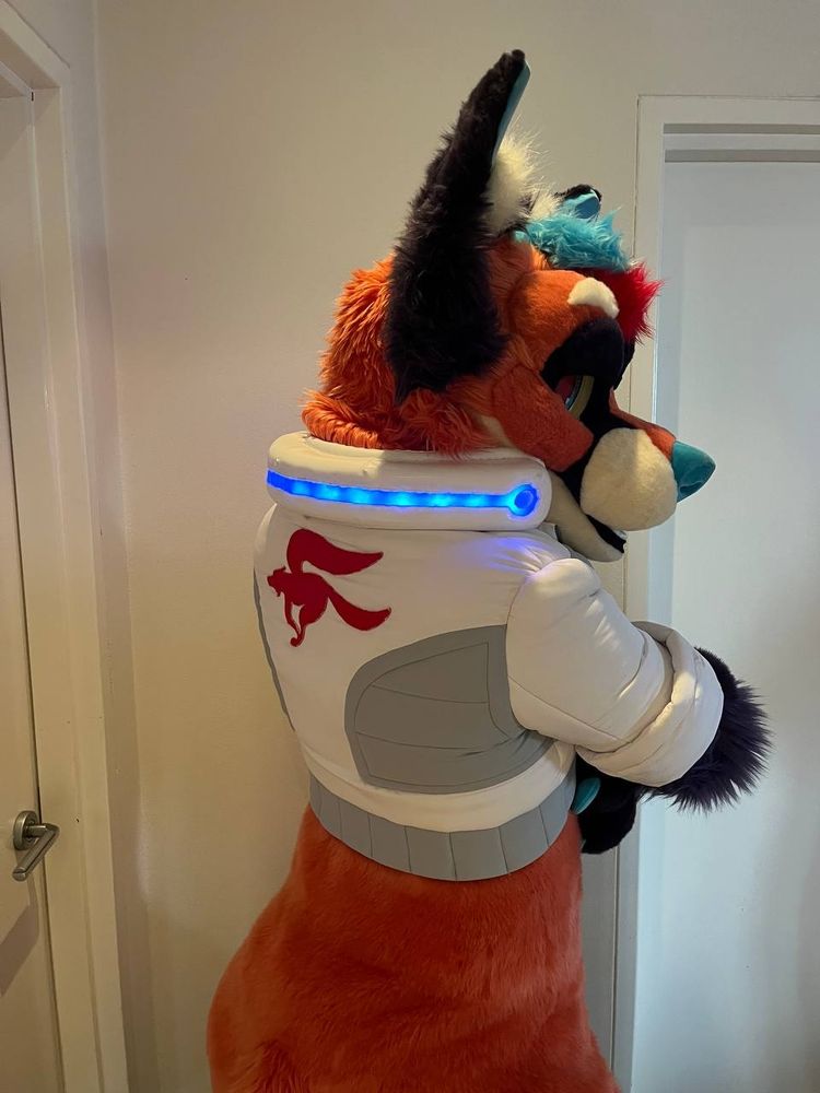 Starfox cosplay jacket with blue LED lights in collar