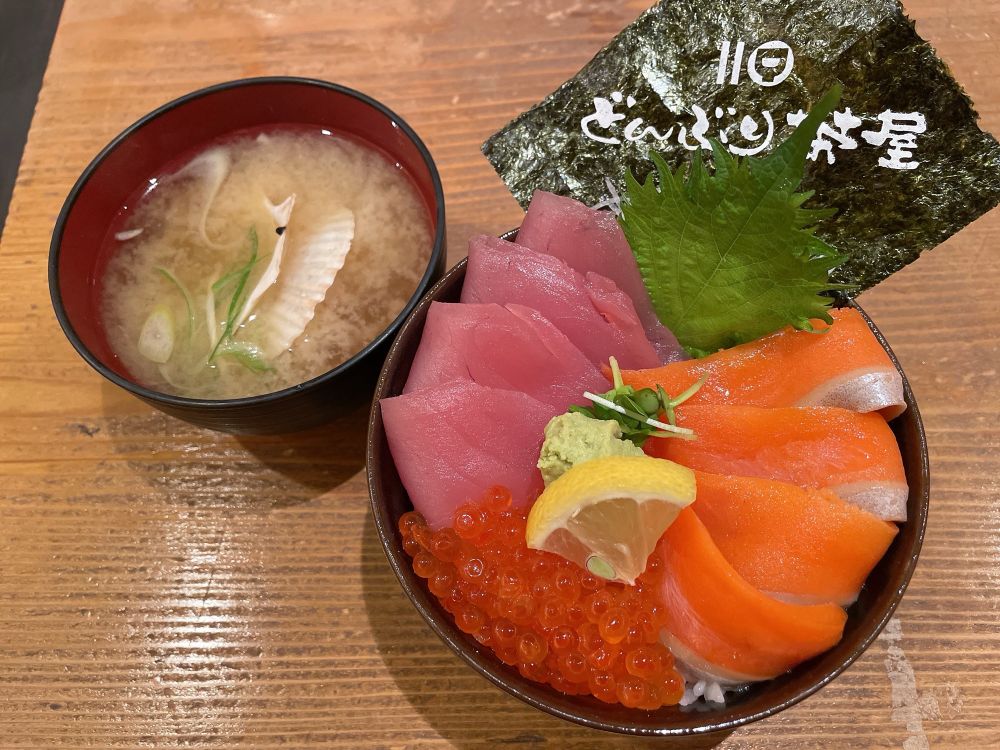 新千歳空港のどんぶり茶屋さん！一度行ってみたかったんだよね