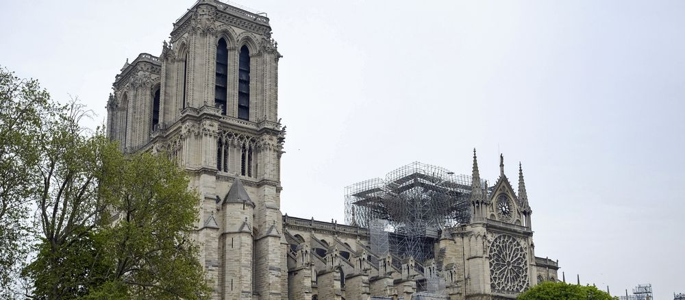 Bekannter Modedesigner entwirft liturgische Gewänder für Notre-Dame