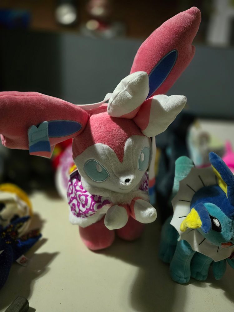 Sylveon build a bear