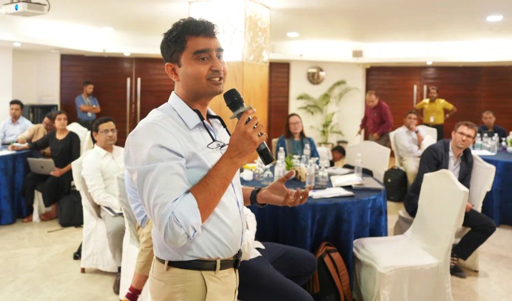 Photo of Dr Somnath Chaudhuri speaking at the stakeholders’ engagement meeting, Dhaka, Bangladesh