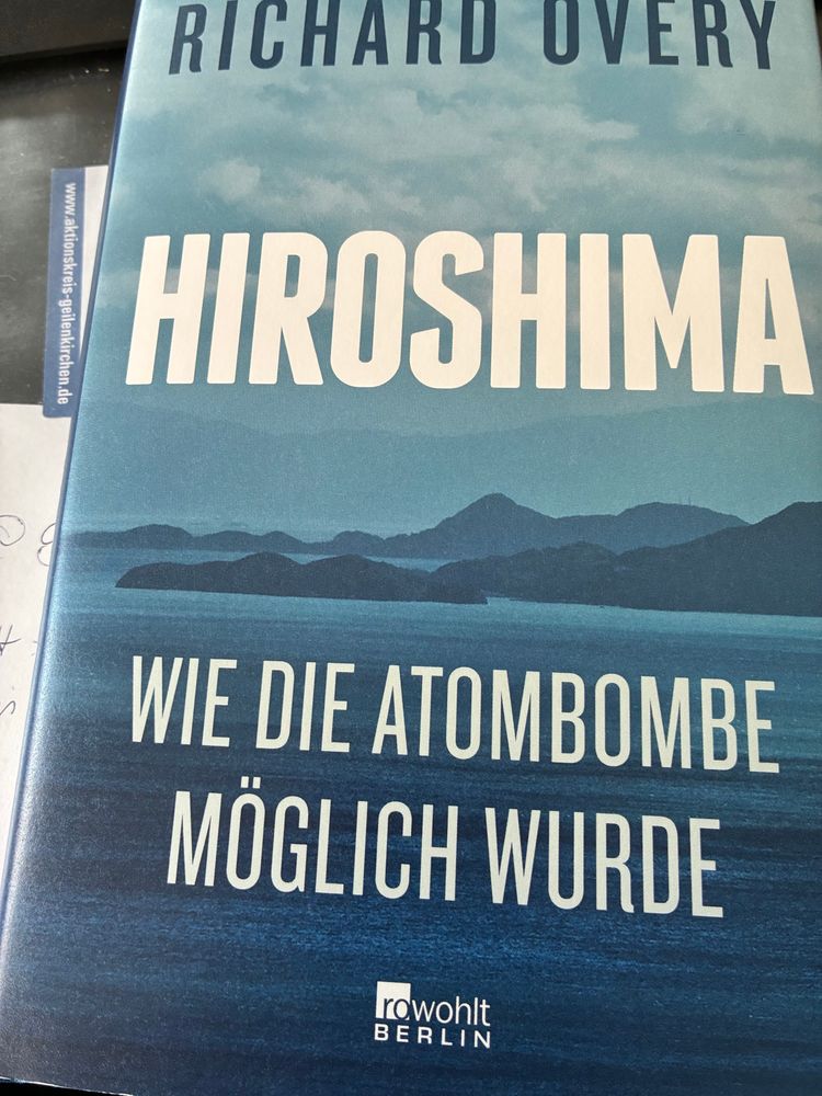 Cover eines neuen Buches zu Hiroshima und den Hintergründen