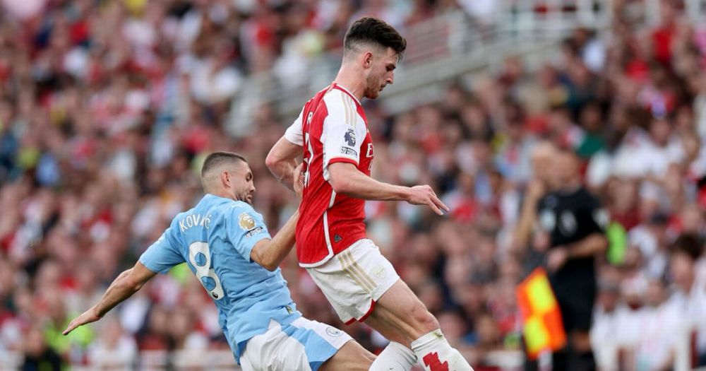 Howard Webb admits error in Kovacic decision in Man City vs Arsenal