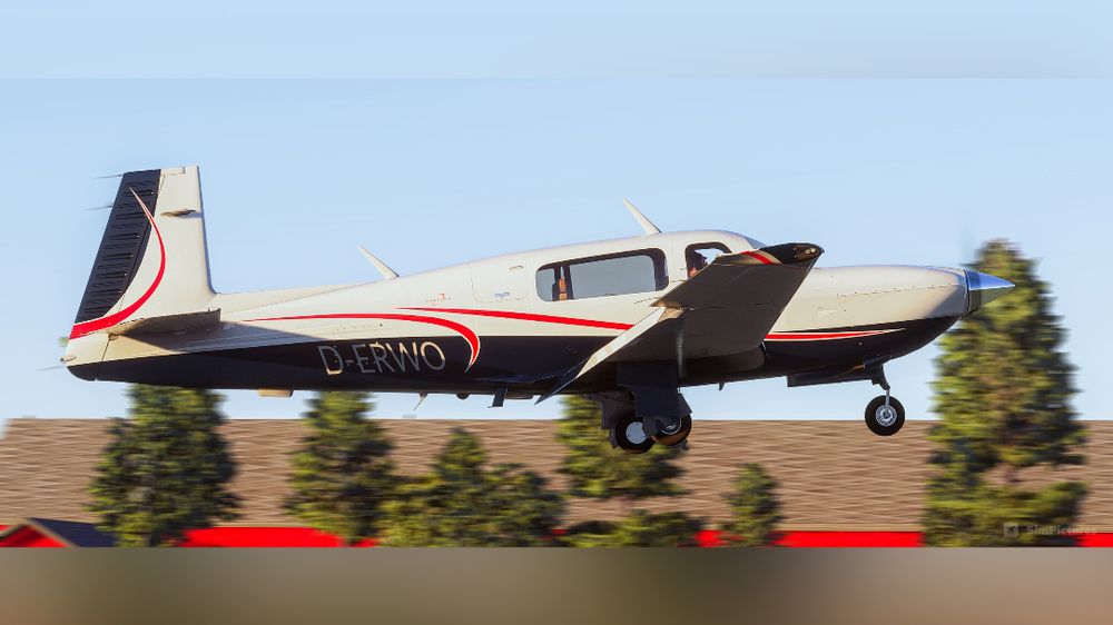 Carenado Mooney M20R Landing into Hamar Lufthavn, Stavsberg by Bernt