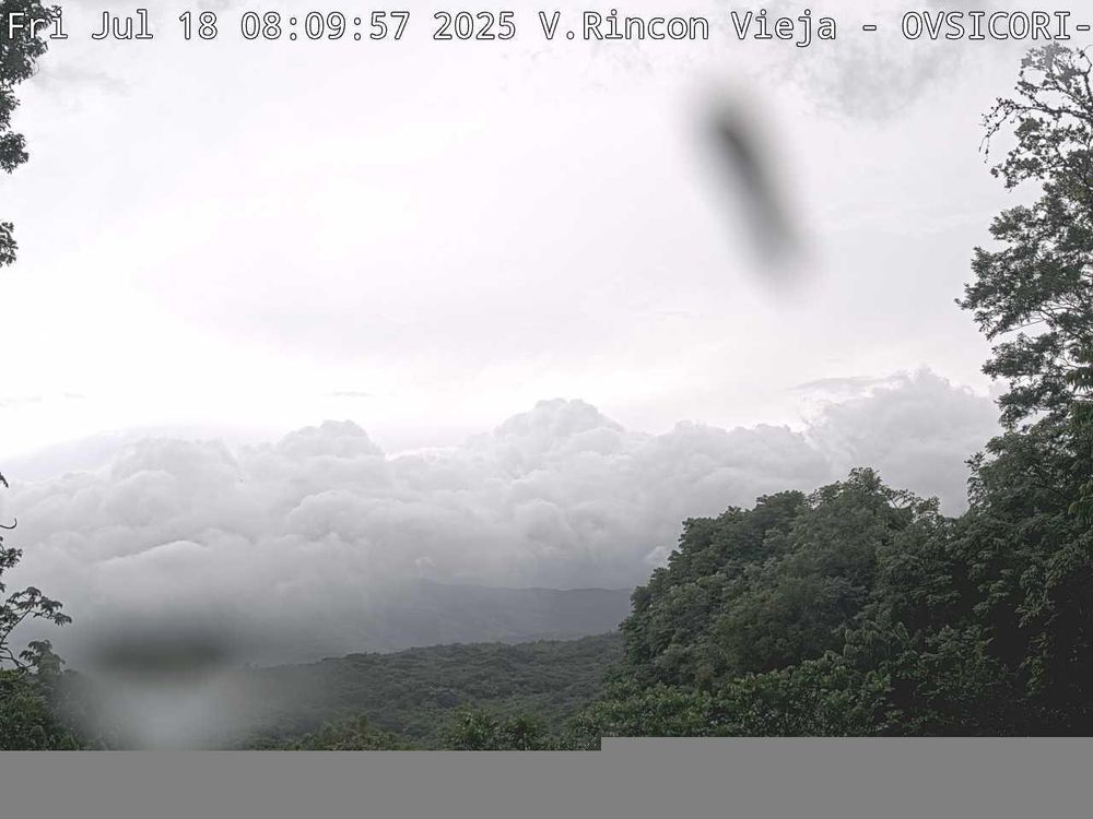 Volcán Rincón de la Vieja Gavilán. Cámara ubicada en Buenos Aires de Upala de Alajuela, Costa Rica