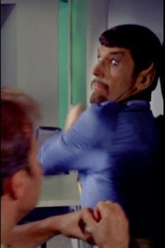 Kirk vs mirror Spock 