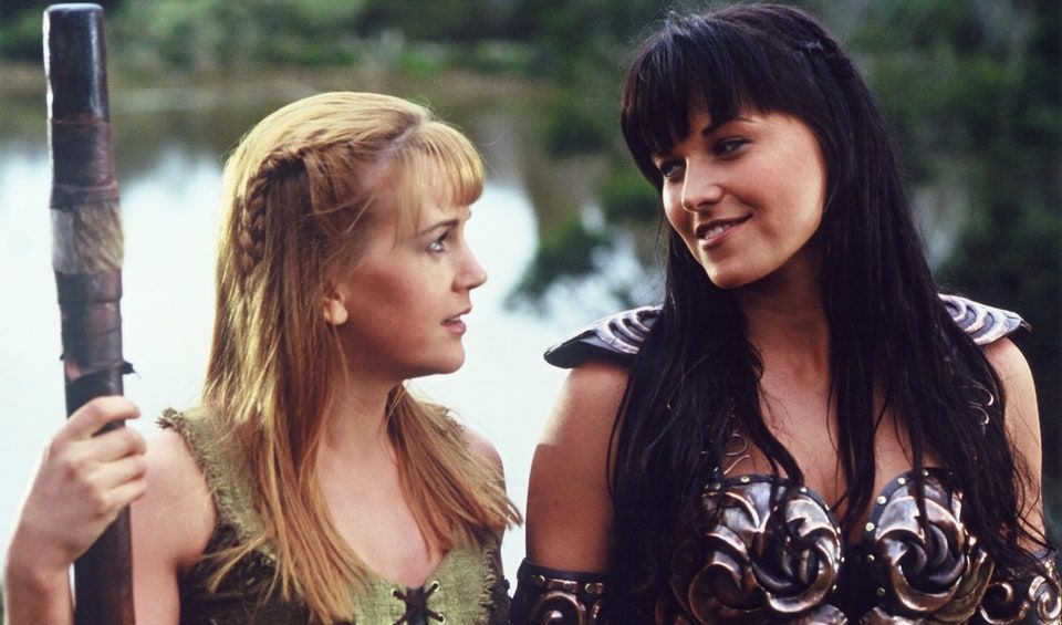 Xena and Gabrielle staring into each others' eyes
