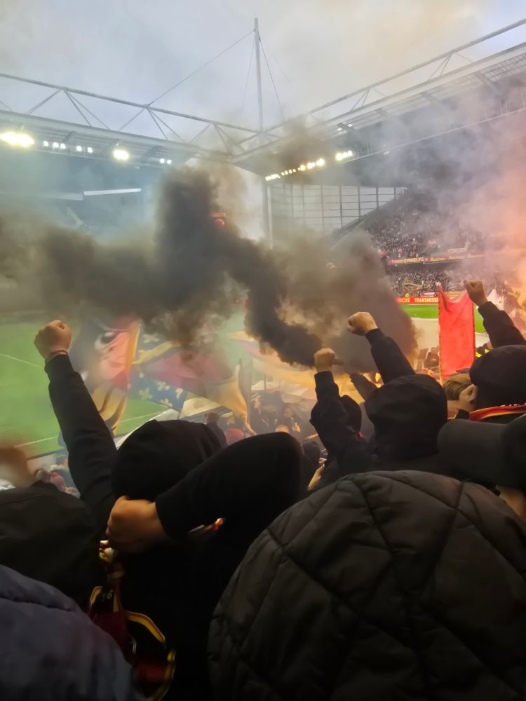 Craquage de fumigène en Marek