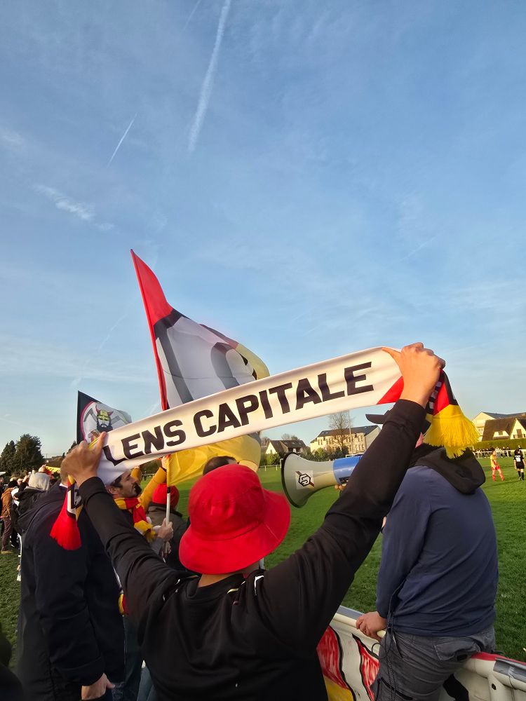 Levé d'echarpe LENS CAPITALE