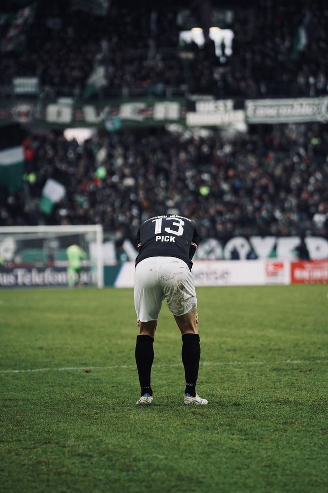 Bild von /tmp/skeet_media/GiOnoyBWYAAX1sF