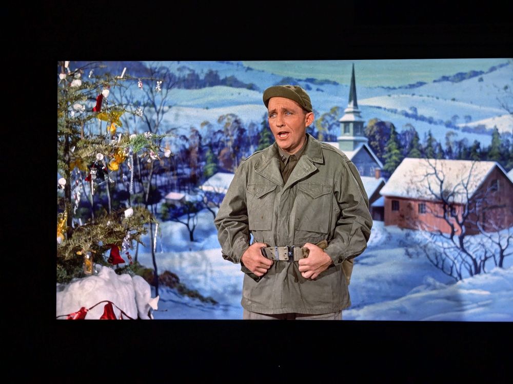 The opening performance of "I'm dreaming of a White Christmas" by Bing Crosby in "White Christmas"