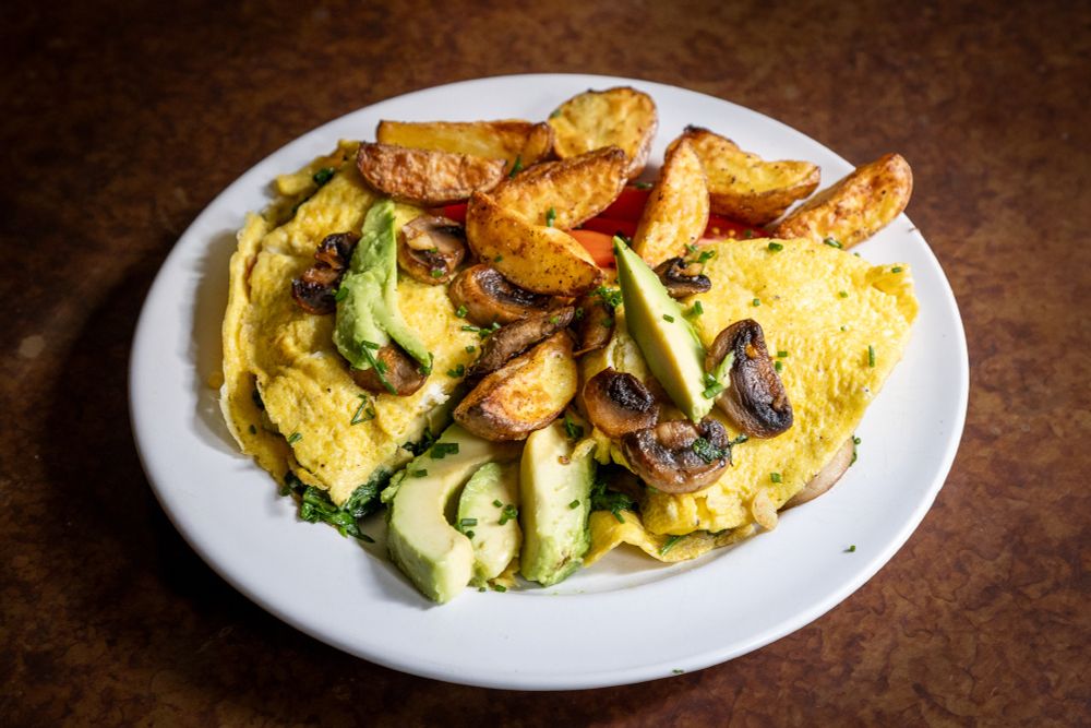 Omelette with avocado and spinach.