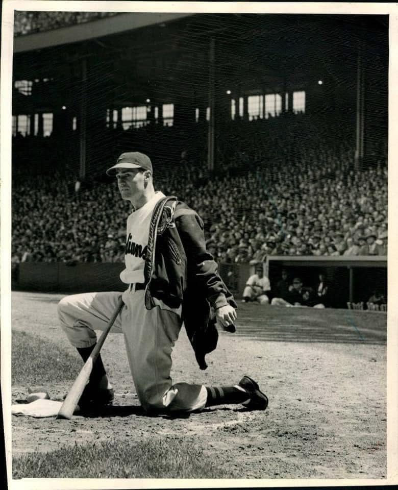 Bearden before an at bat
