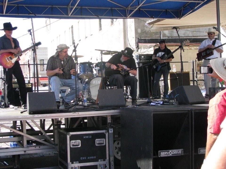 Mose Taylor, Forkman, Spoonman, Darcy Dinsmore, me