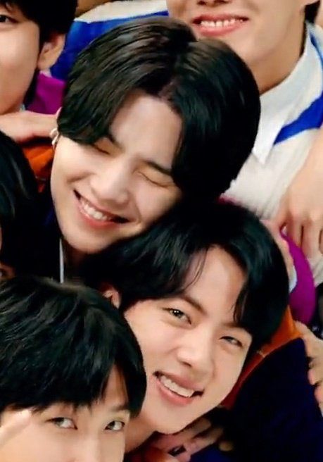 these photos honestly make me want to cry and I can't really explain why but they DO. Yoongi loves him SO MUCH. look at his face!!!