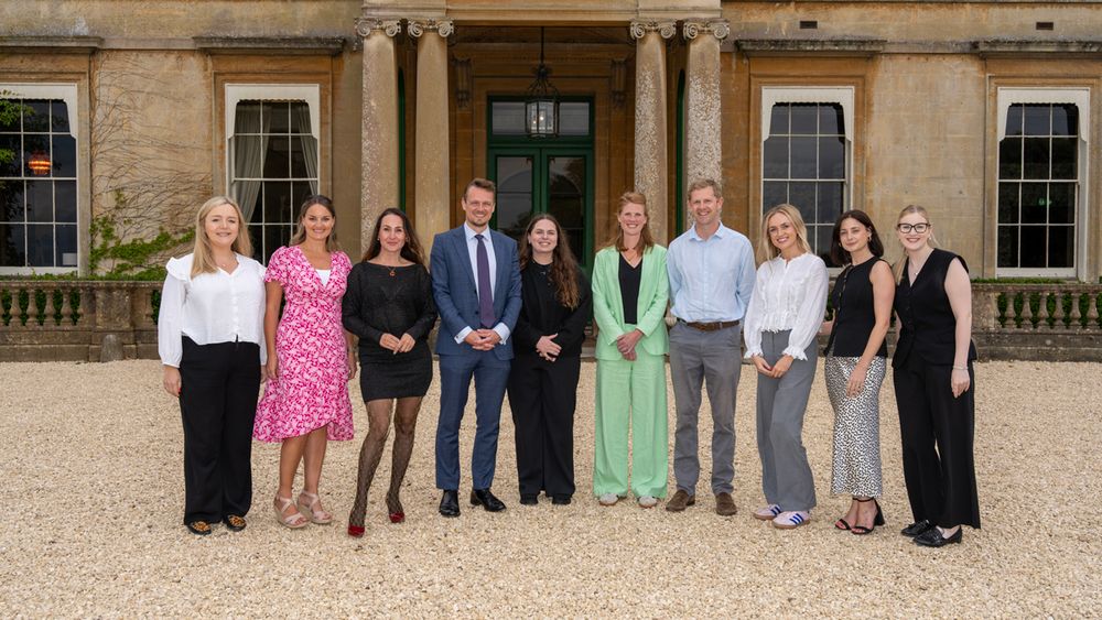 Over 100 art lovers support exhibition by landscape artist
